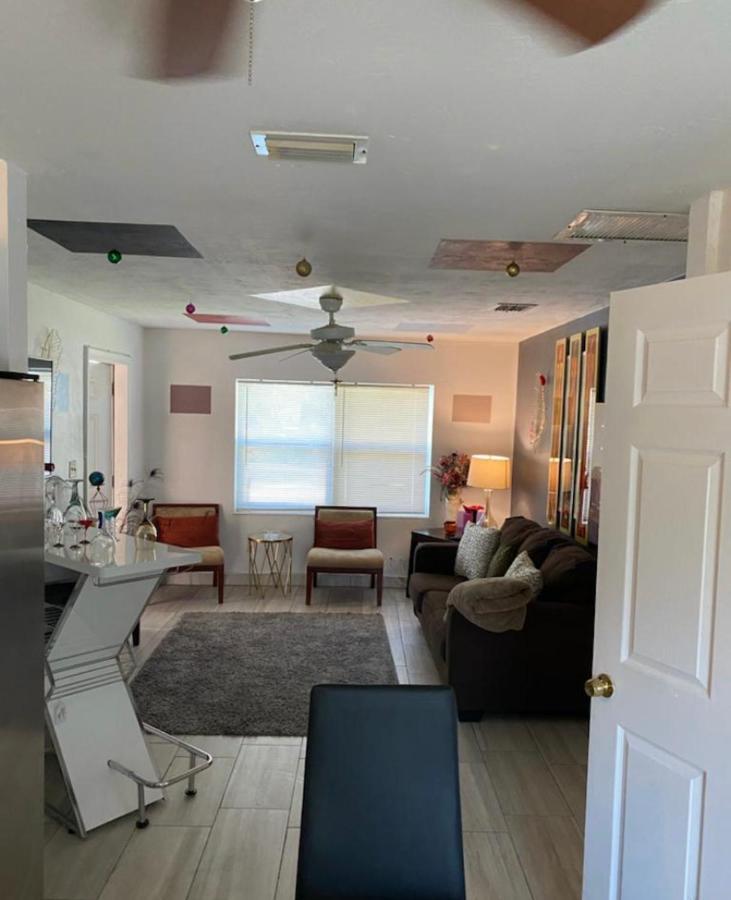 Lovely Miami Apartment ภายนอก รูปภาพ